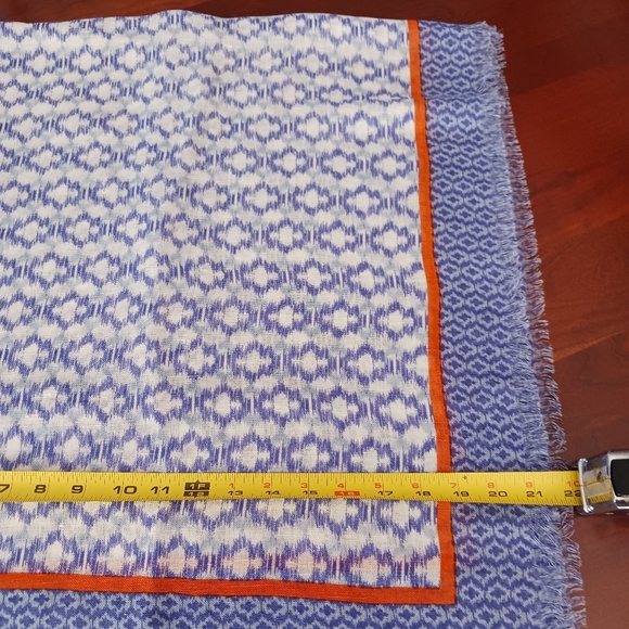 Eddie Bauer blue and white Ikat Patterned Scarf with Orange Trim, EUC - Picture 4 of 4